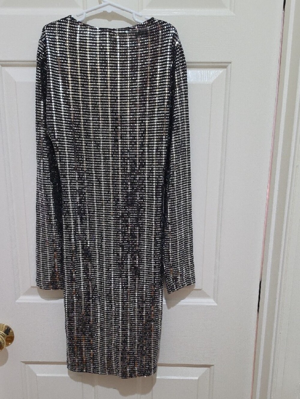Zara Silver Sequin Knot Cutout Mini Dress - Long Sleeve Party Statement - Size S - Picture 3 of 6
